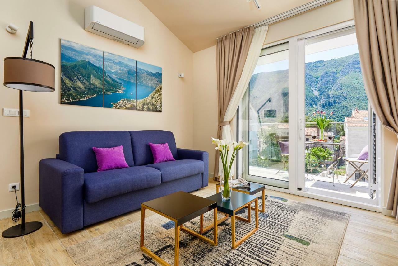 Maison W Cattaro Esterno foto