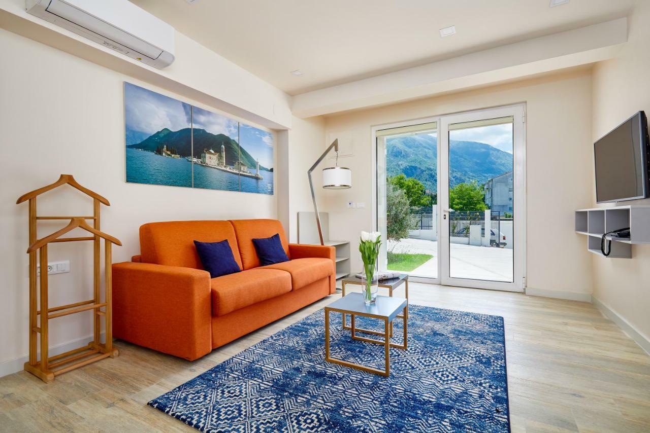 Maison W Cattaro Esterno foto